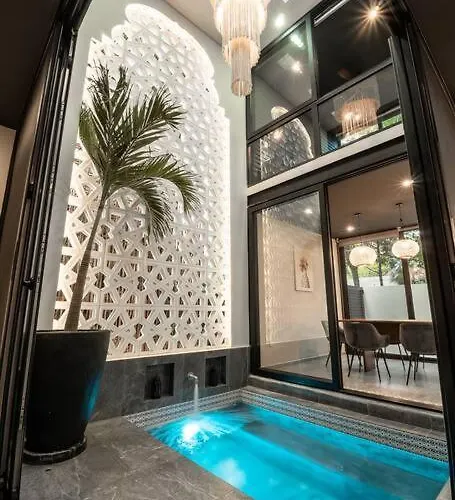 Pousada 8br Two-villa Compound With Four Pools